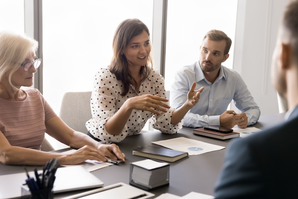 Gestion des relations clients (CRM) pour une agence performante